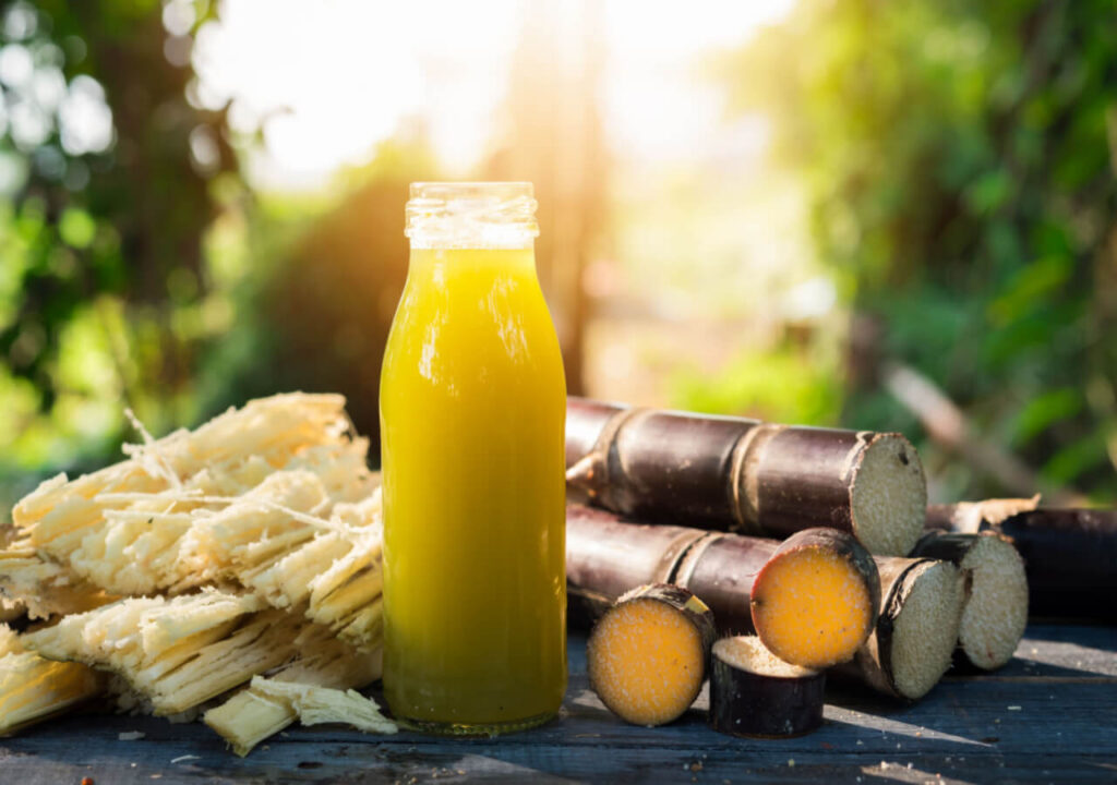 Sugarcane Juice - Benefits, Nutrition, Disadvantages