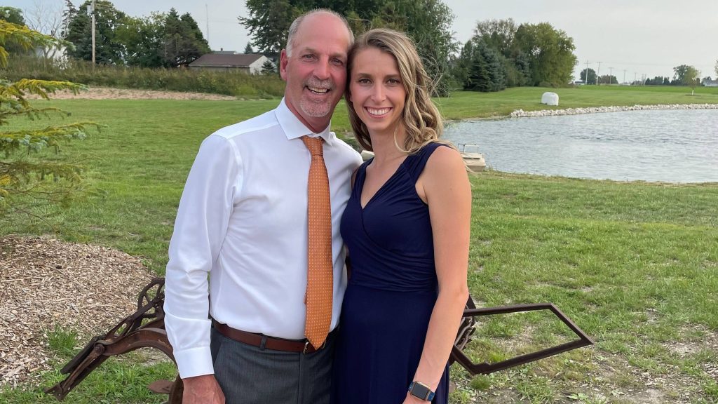 Dad walks daughter down the aisle despite ALS Dad walks daughter down the aisle despite ALS