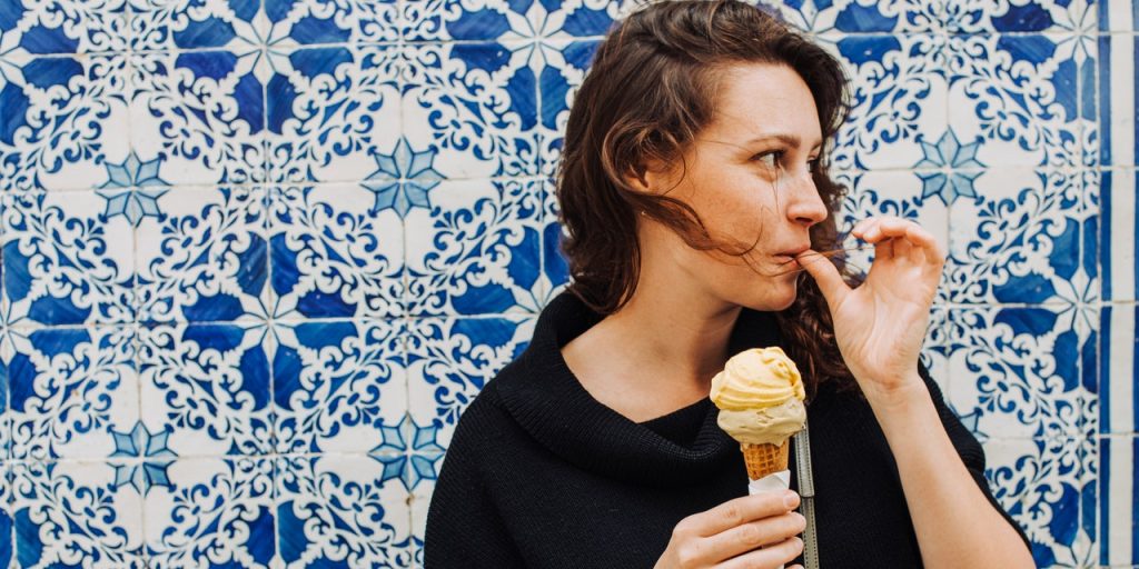 What to Do If You Feel Like You Can’t Stop Eating Certain Foods