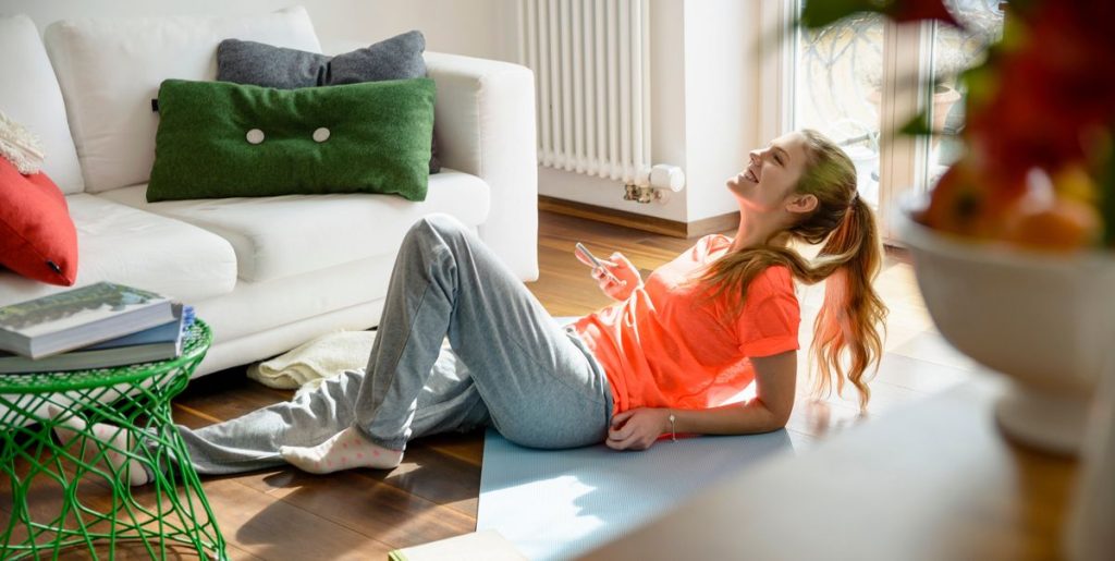 21 Best Joggers For Women For Work Or Travel, Per Our Editors