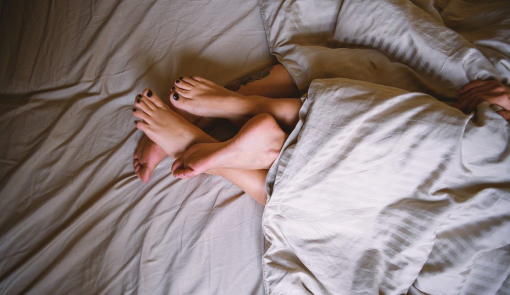 An Honest Review of Maude Heat Warming Lube (Tried & Tested)