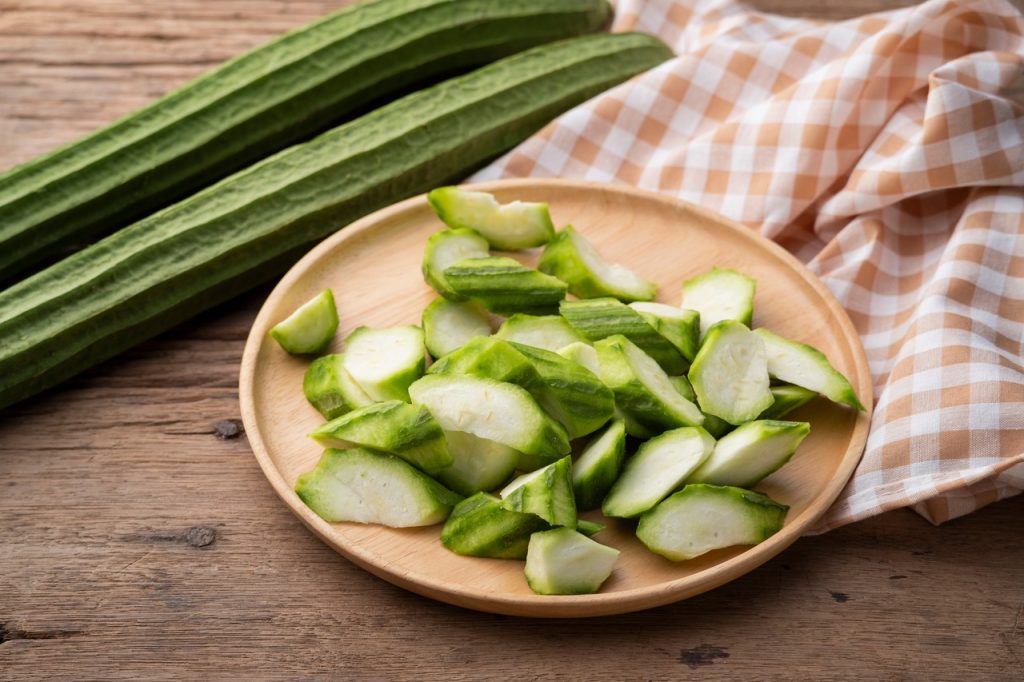 Ridge Gourd: Nutrition, Health Benefits- HealthifyMe