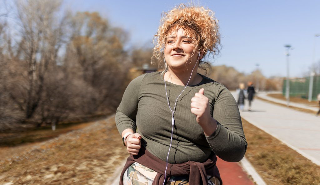 Slow Marathon Runners Face Unique Challenges. Here Are 6 Tips