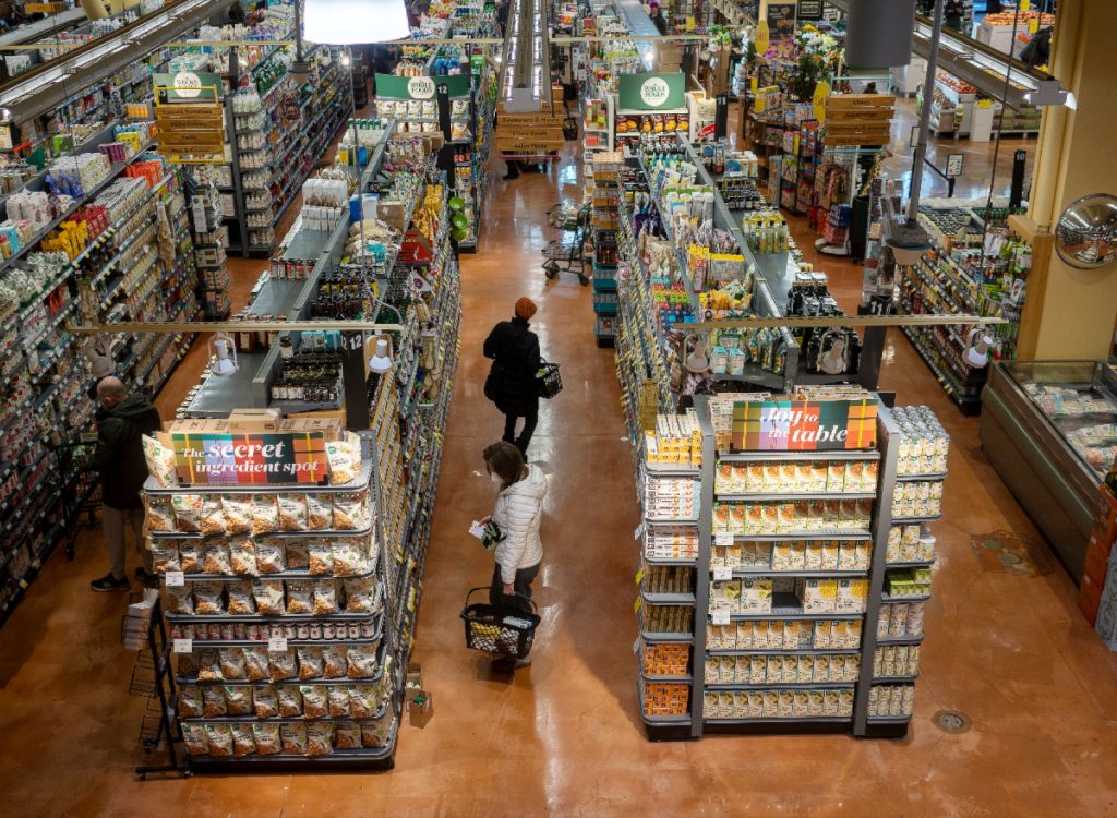 10 Major Grocery Chains Opening New Locations in 2023