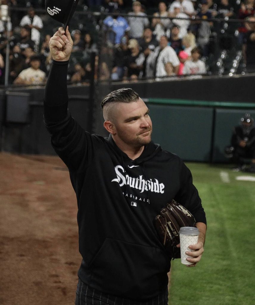 All-Star pitcher Liam Hendriks shares how he closed out cancer at Mayo Clinic in Arizona