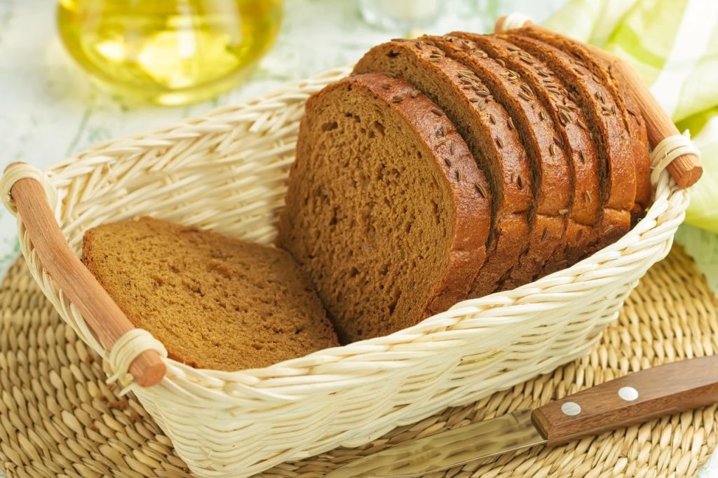 Whole Wheat Bread: Wholesome Nutritional Guide: HealthifyMe Whole Wheat Bread: Wholesome Nutritional Guide: HealthifyMe