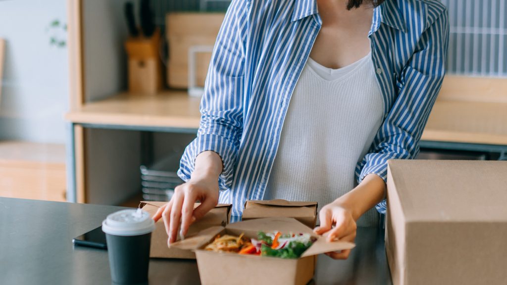 How to Order Low-Calorie Takeout When You’re Too Tired to Cook