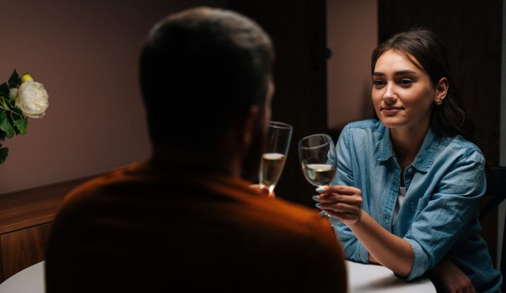 What To Know About Future Faking, a Manipulative Dating Tactic