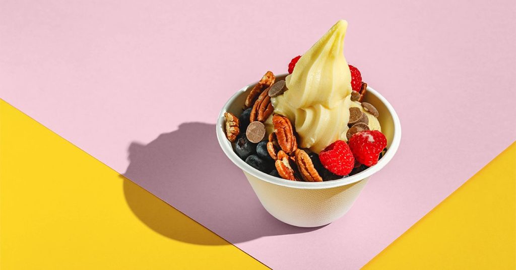 Frozen Yogurt vs. Ice Cream: Is Frozen Yogurt Healthy?