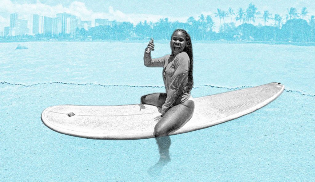 My First Time Surfing: Getting Up and Building Confidence