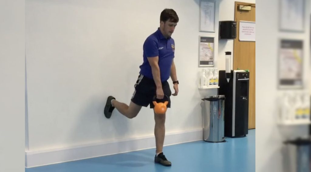 How To Do The Single Leg Wall RDL: Benefits and Techniques How To Do The Single Leg Wall RDL: Benefits and Techniques