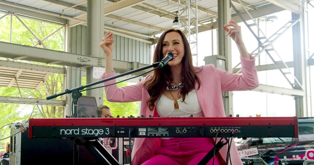 Music With a Message: 4 Self-Confidence Tips From Caley Rose Music With a Message: 4 Self-Confidence Tips From Caley Rose