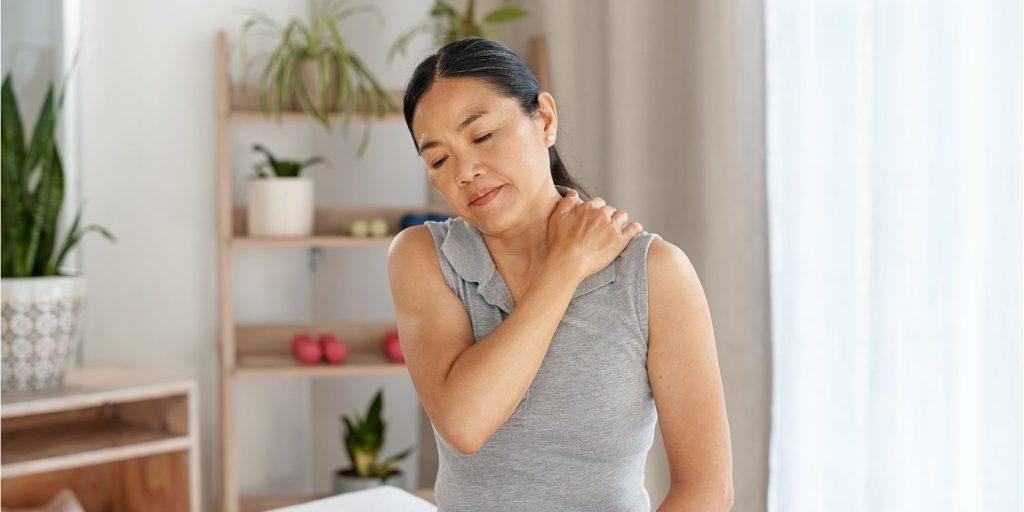 This $13 Lidocaine Gel Quickly Numbs Muscle and Joint Pain