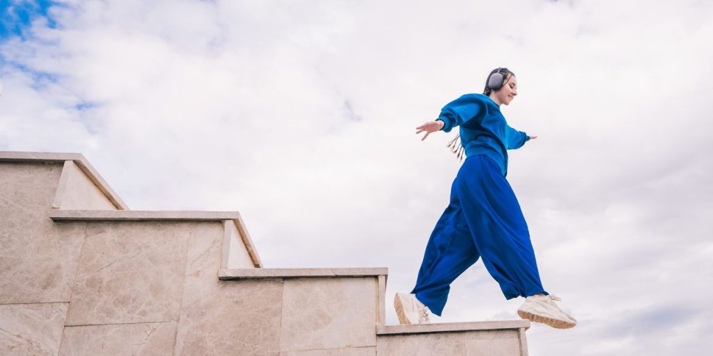 How to Live Longer: 6 Simple Daily Tips From Doctors