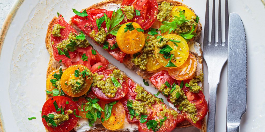 5 High-Protein Vegan and Vegetarian Breakfasts to Power Your Morning