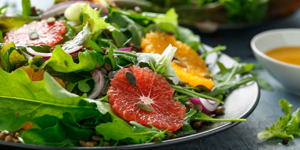 5 Refreshing Yet Filling Salad Recipes That Are Hearty Enough for Dinner