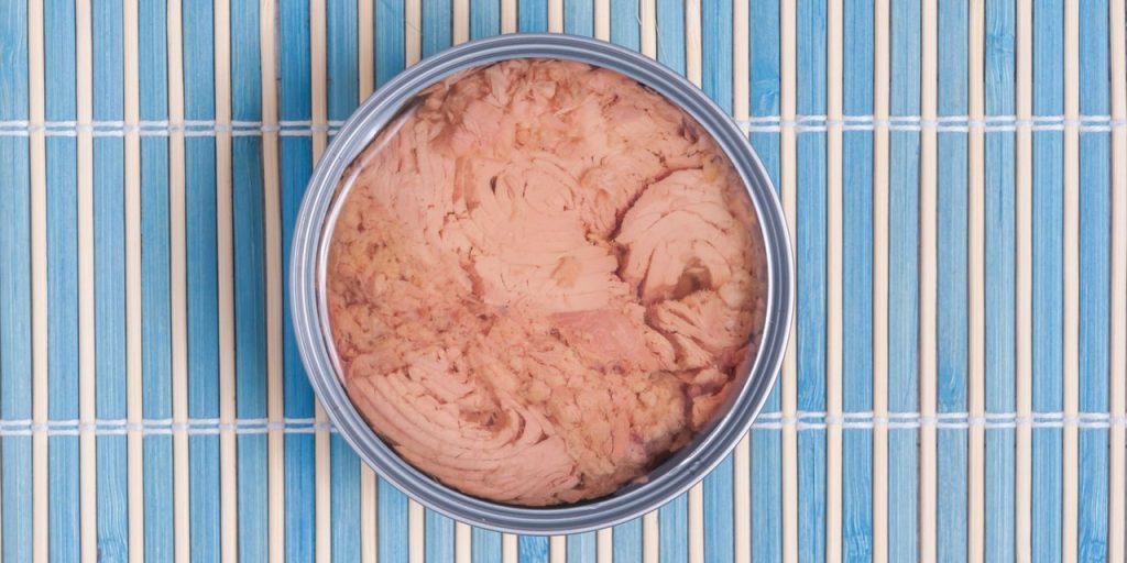 How to Turn a Can of Tuna Into a High-Protein Meal (That Isn’t Another Sandwich) How to Turn a Can of Tuna Into a High-Protein Meal (That Isn’t Another Sandwich)