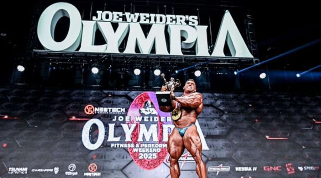 The Warrior King: What Derek Lunsford Did to Earn the Olympia 2025 Triple Crown
