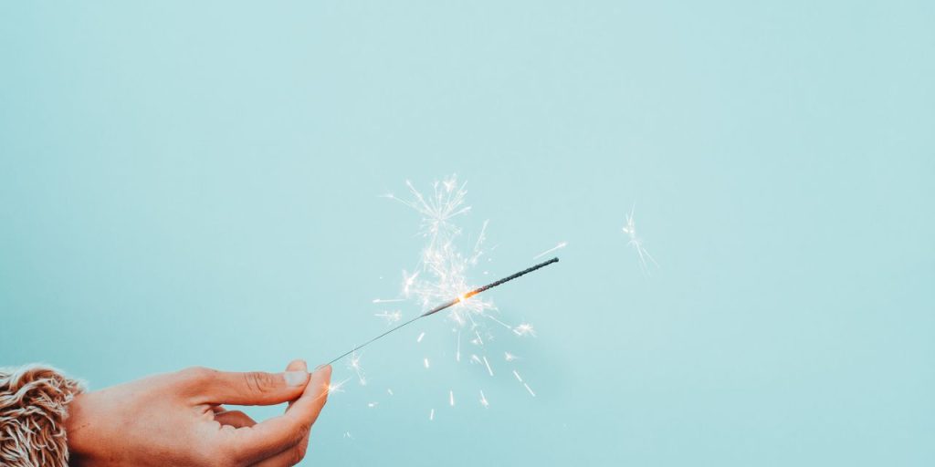 New Year Resolutions: 13 Tips to Set Goals You Can Actually Achieve