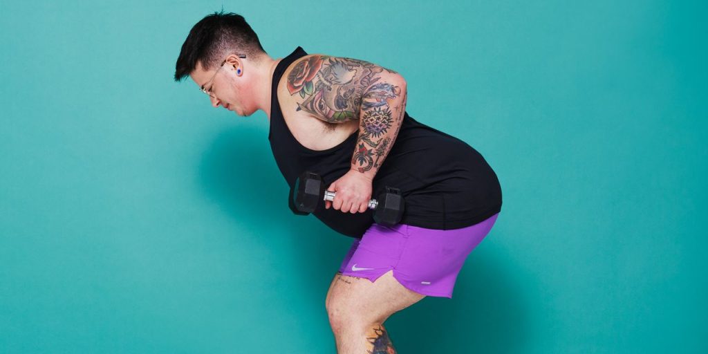 This Simple Upper-Body Dumbbell Workout Will Build Strength in Your Arms, Back, and Chest