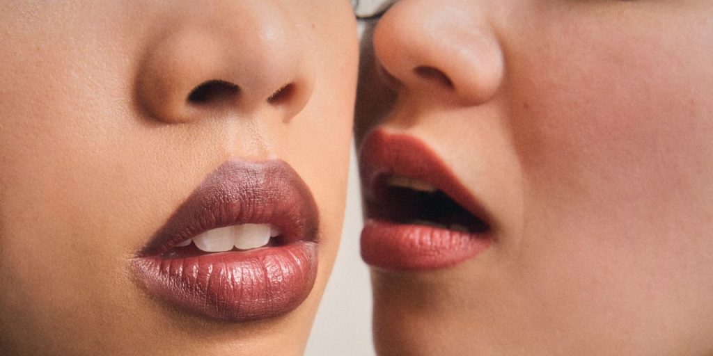 7 Subtle Signs You’re Dating for Validation, Not Connection