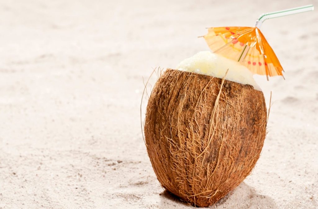 4 Ingredients Your Smoothie Needs This Summer for Hydrated Skin