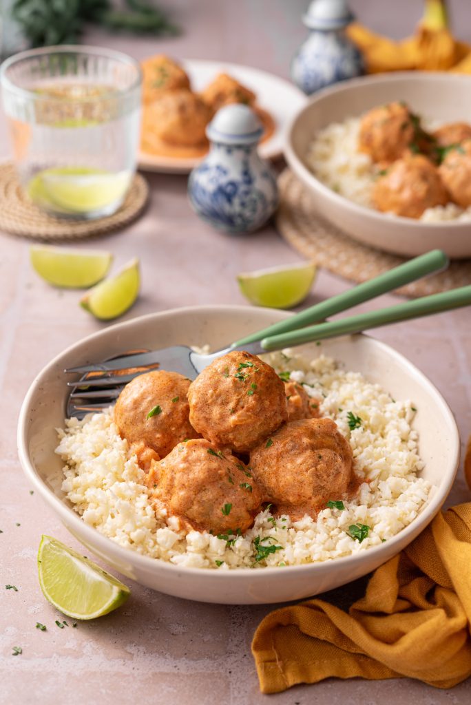 Air fryer butter chicken meatballs with cauliflower rice Air fryer butter chicken meatballs with cauliflower rice