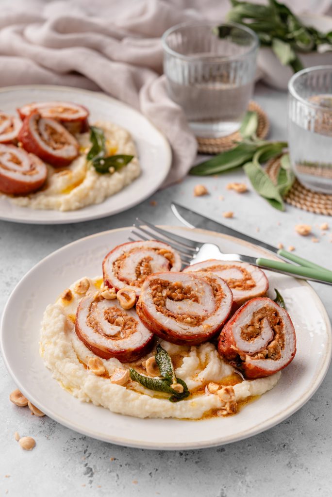 Turkey involtini with pumpkin and cauliflower mash Turkey involtini with pumpkin and cauliflower mash